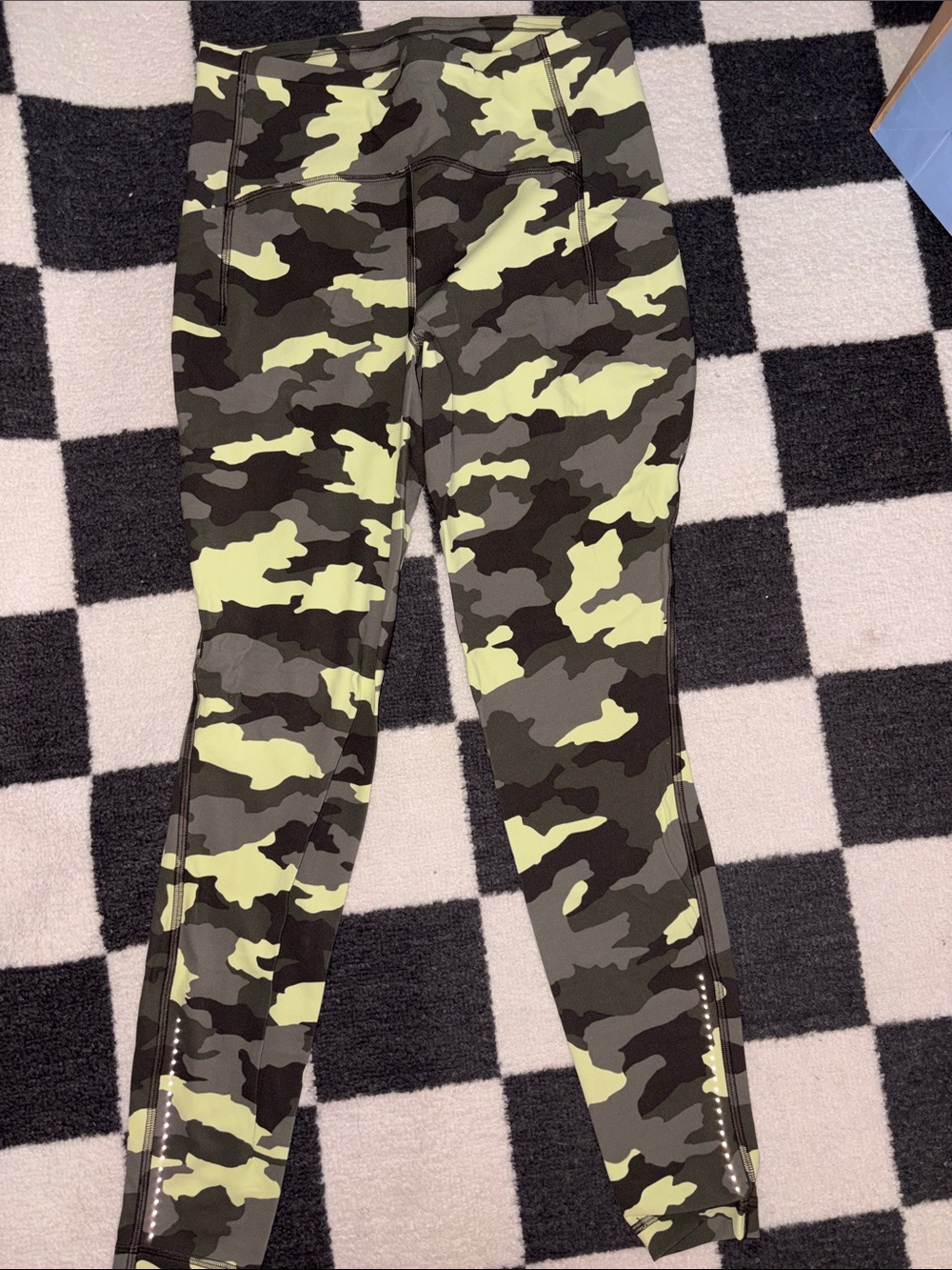 NWOT Lulu lemon leggings.